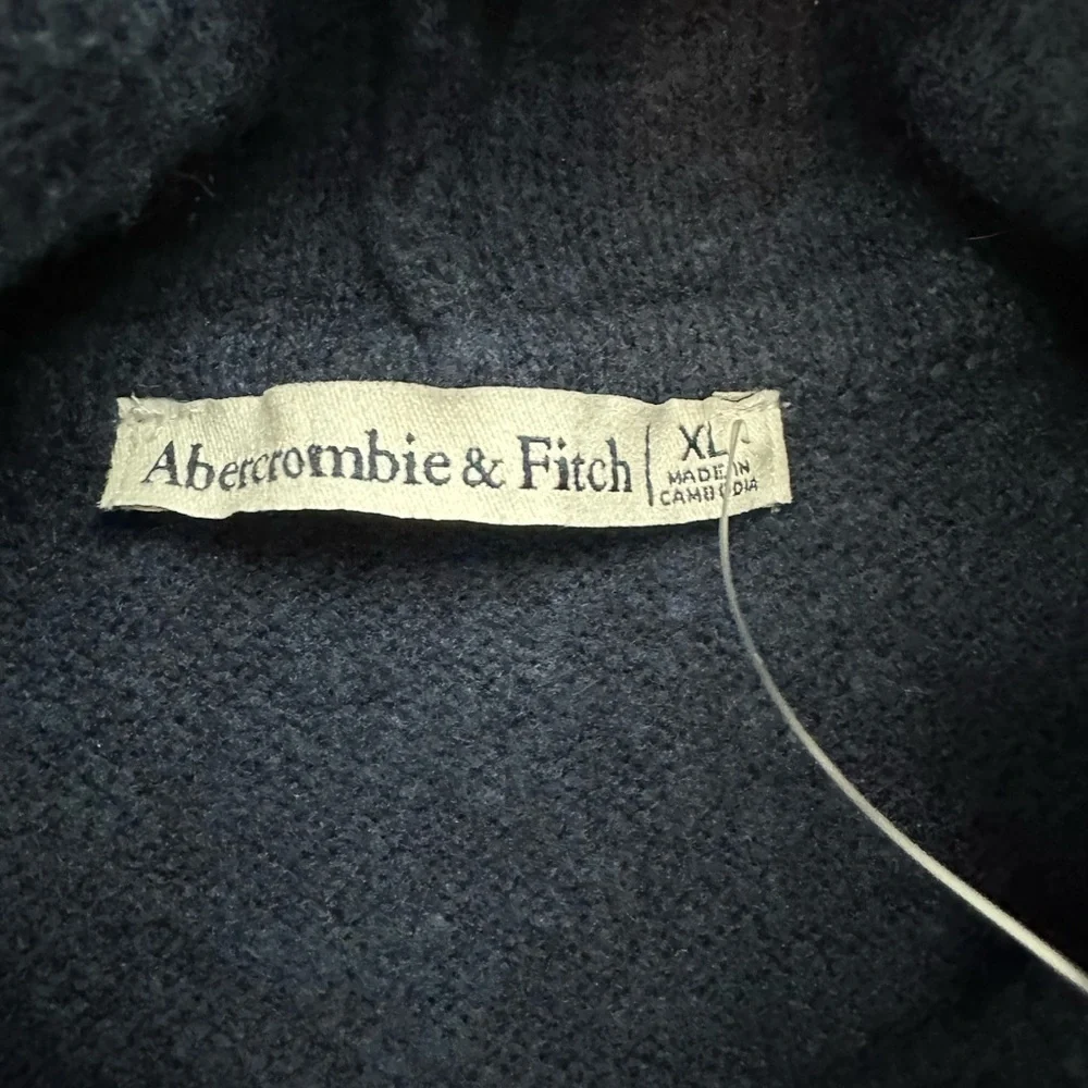 NWT Abercrombie Turtle-Neck Long Sleeve Sweater - Picture 7 of 9